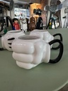 Taza Puño Mickey 02.jpg