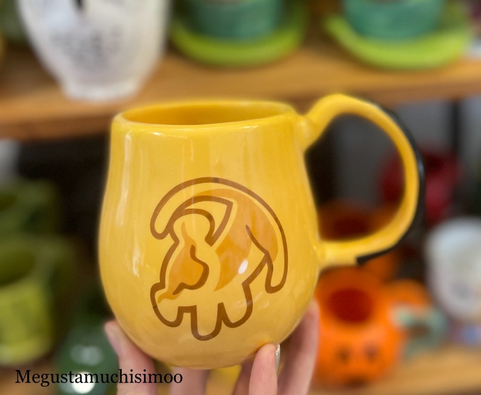 Taza Simba 3D 02.jpg