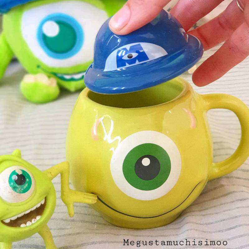 Taza Mike 3D 02.jpg
