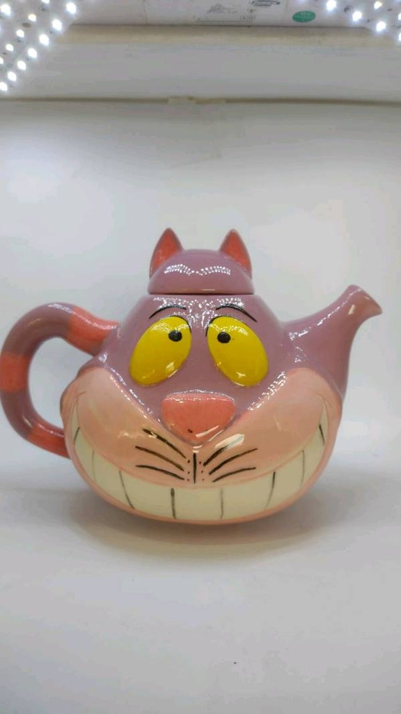Tetera Gato de Alicia 02.jpg