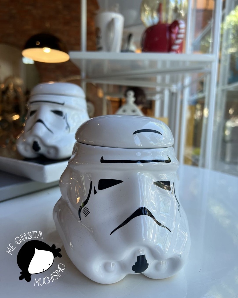 [MGM-156] Taza 3D Stormtrooper con tapa - Star Wars Lucasfilm