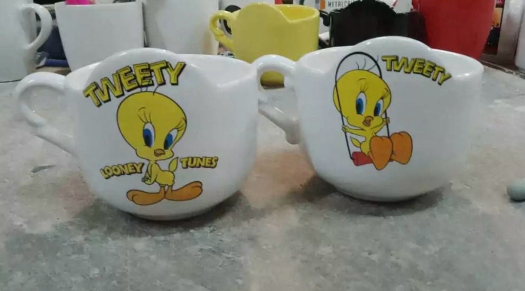 [MGM-002] Taza Tweety Piolín - Looney Tunes