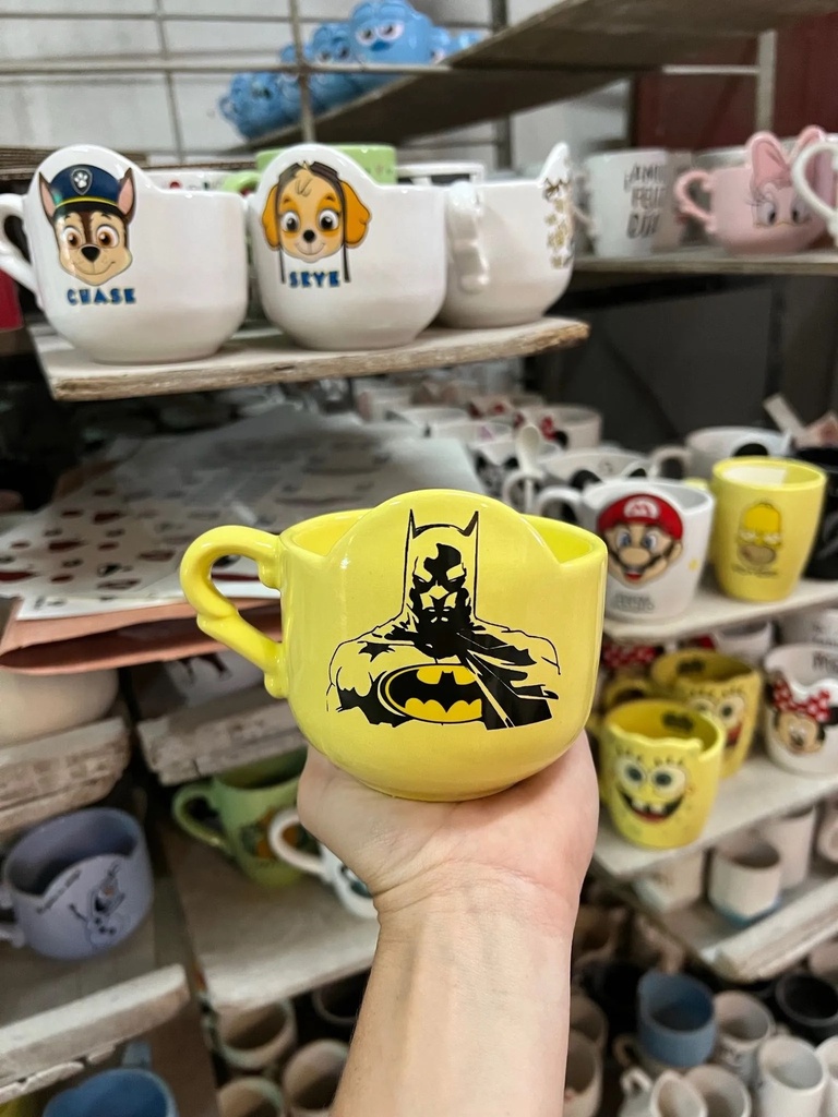 [MGM-031] Taza Formis Batman amarilla - DC Comics